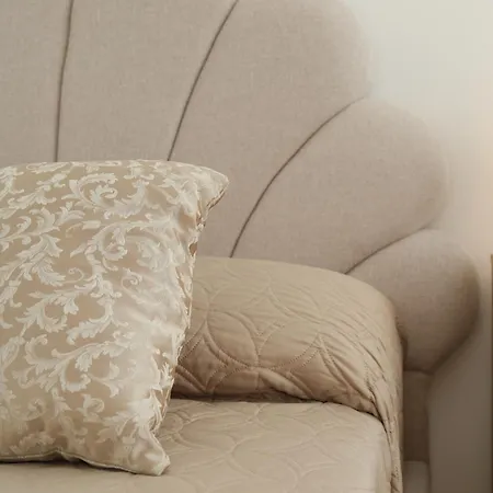 In Centro Arredato Con Stile Con Parcheggio Riservato