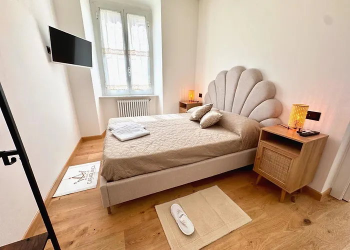 In Centro Arredato Con Stile Con Parcheggio Riservato Genova