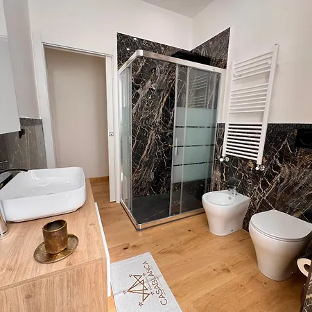 Apartamento In Centro Arredato Con Stile Con Parcheggio Riservato